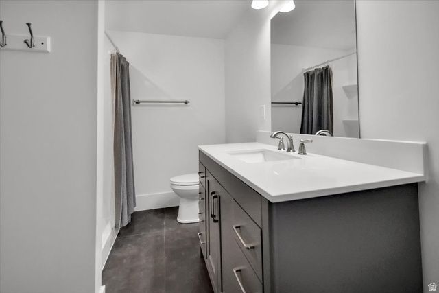 266 S 300 W, Mt Pleasant, UT 84647