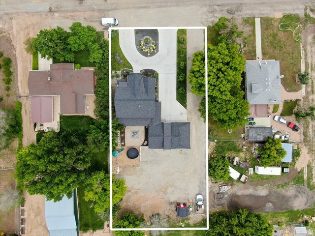 266 S 300 W, Mt Pleasant, UT 84647