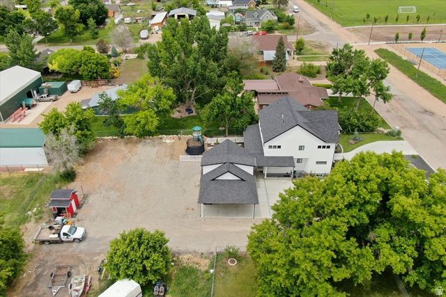 266 S 300 W, Mt Pleasant, UT 84647