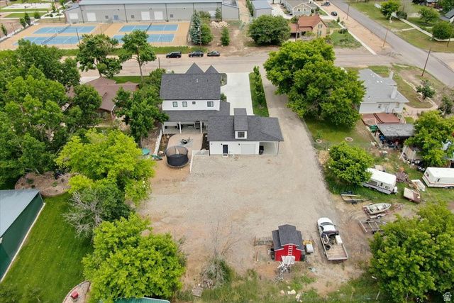 266 S 300 W, Mt Pleasant, UT 84647