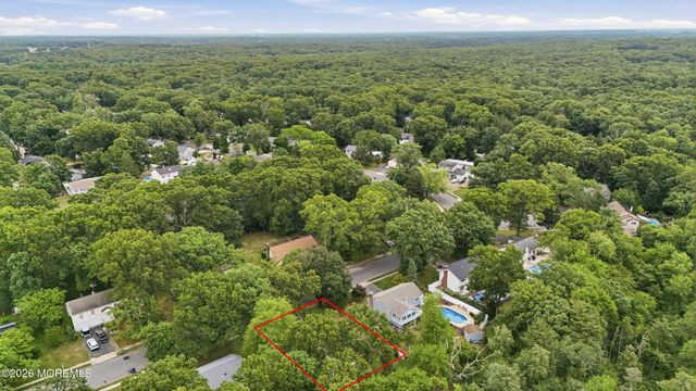 39 Cambridge Drive, Jackson, NJ 08527