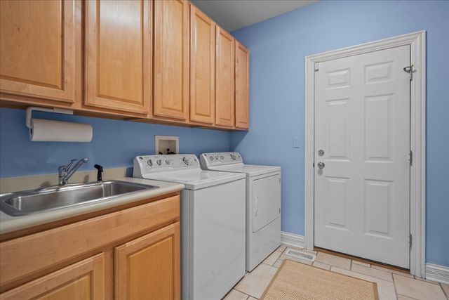 2211 Schiller Avenue, Wilmette, IL 60091