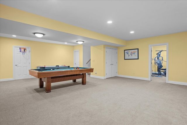 2211 Schiller Avenue, Wilmette, IL 60091