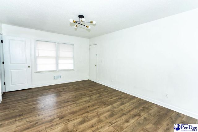 2318 Heron Drive, Florence, SC 29501