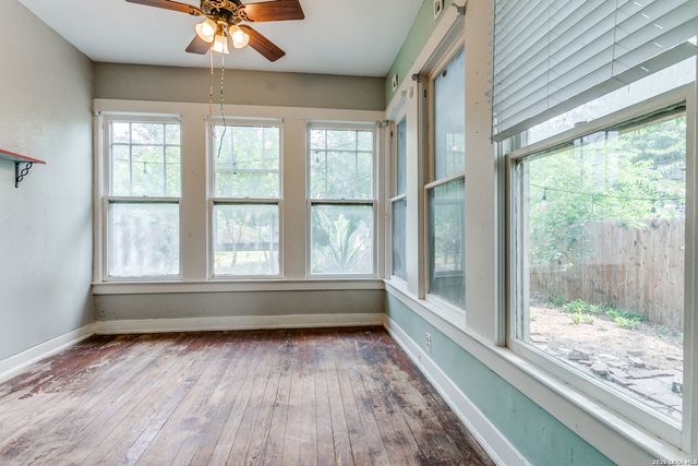 521 Kayton, San Antonio, TX 78210