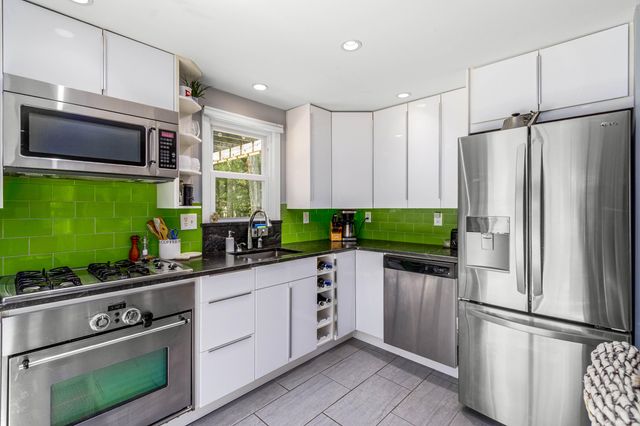 23 Baird Way, Centerville, MA 02632