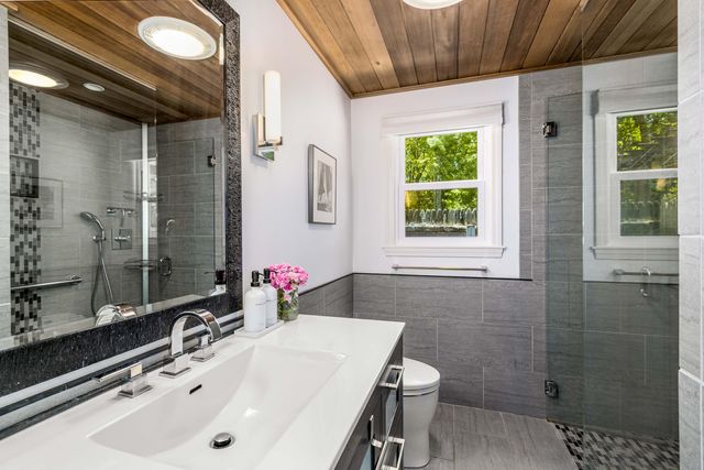 23 Baird Way, Centerville, MA 02632