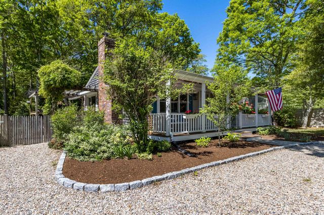 23 Baird Way, Centerville, MA 02632