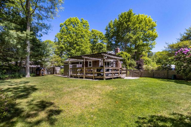 23 Baird Way, Centerville, MA 02632