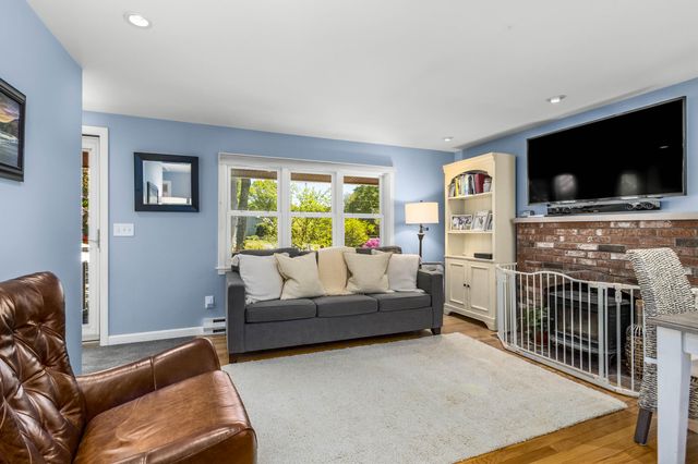 23 Baird Way, Centerville, MA 02632