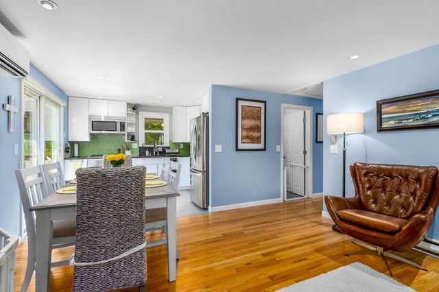 23 Baird Way, Centerville, MA 02632