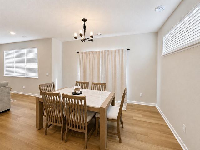 1092 Annacotte Lane, Rosemount, MN 55068
