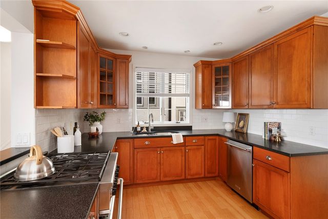 325 Wayland Avenue, Providence, RI 02906