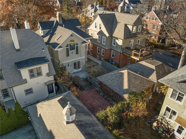 325 Wayland Avenue, Providence, RI 02906