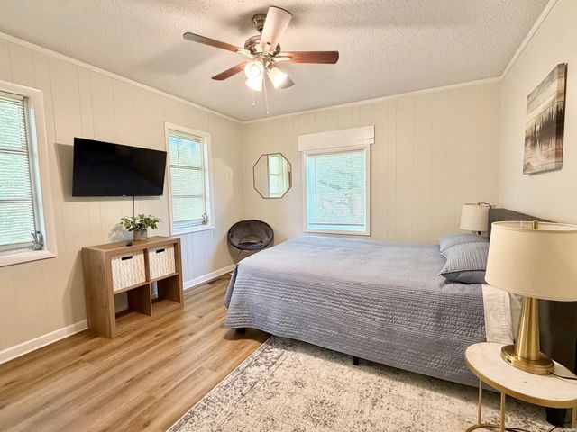 500 Burchwood Bay Road, Hot Springs, AR 71913