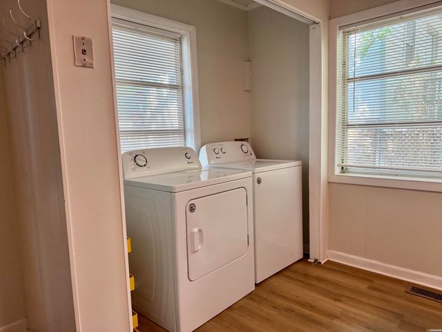 500 Burchwood Bay Road, Hot Springs, AR 71913