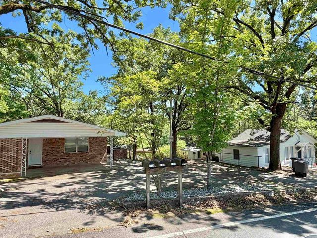 500 Burchwood Bay Road, Hot Springs, AR 71913