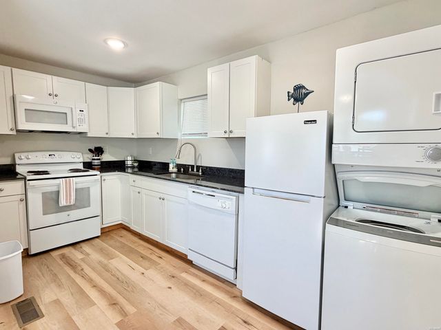 500 Burchwood Bay Road, Hot Springs, AR 71913