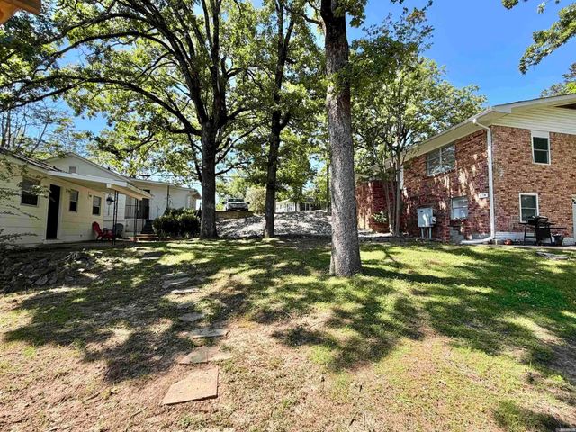 500 Burchwood Bay Road, Hot Springs, AR 71913