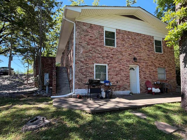 500 Burchwood Bay Road, Hot Springs, AR 71913