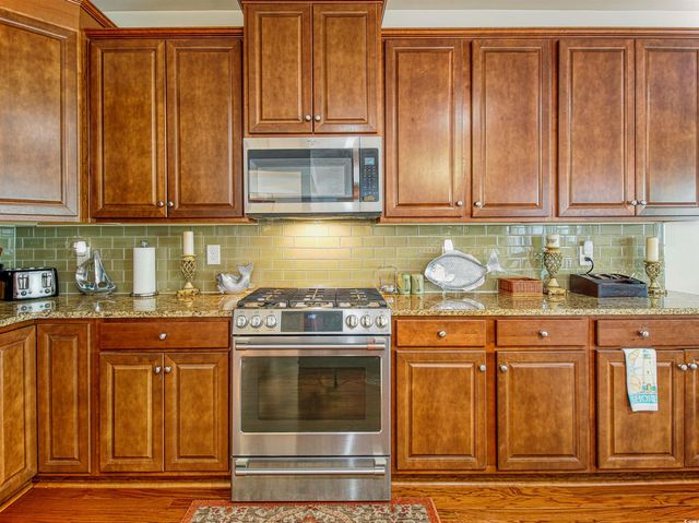 769 Lafayette Park Dr., Little River, SC 29566