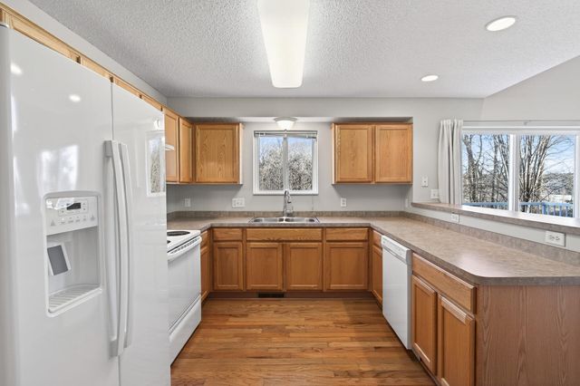 388 Brickyard Drive, Chaska, MN 55318