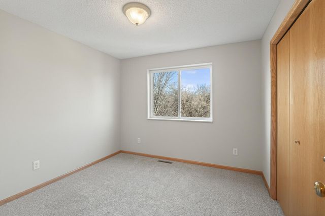 388 Brickyard Drive, Chaska, MN 55318