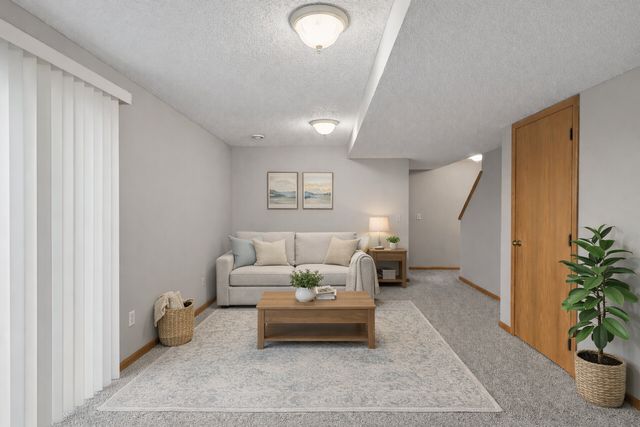 388 Brickyard Drive, Chaska, MN 55318