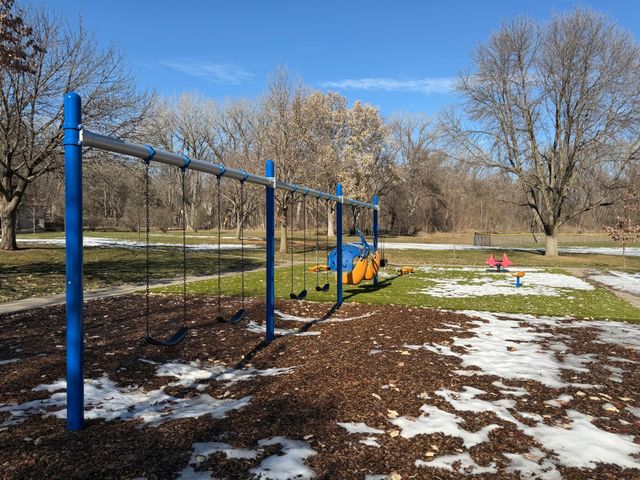 388 Brickyard Drive, Chaska, MN 55318