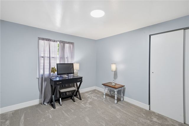 645 Carnival Dr, Plum Boro, PA 15239