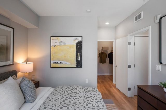 260 Brooklyn Basin Way 414, Oakland, CA 94606