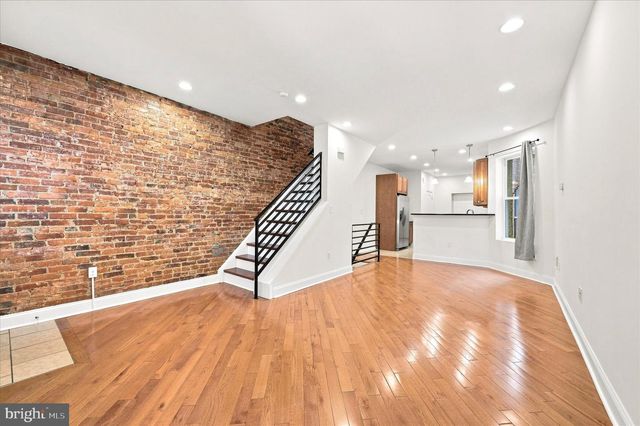 1027 S 50TH ST, Philadelphia, PA 19143