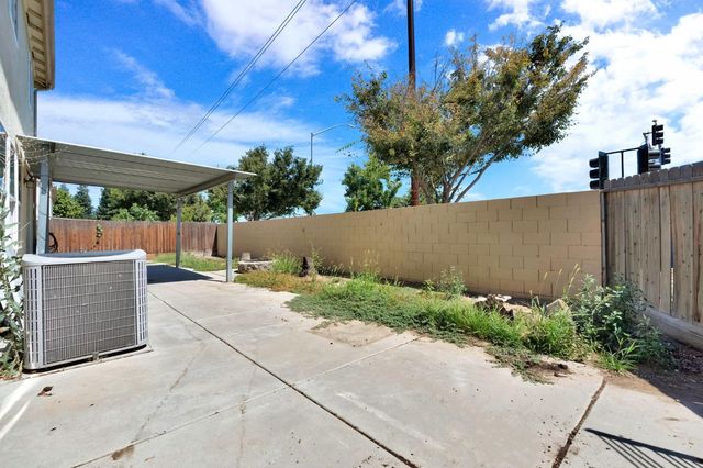 5306 E Tower Avenue, Fresno, CA 93725