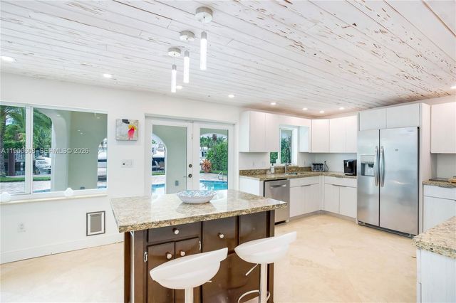 12515 Palm Rd, North Miami, FL 33181