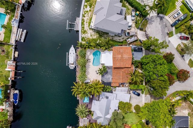 12515 Palm Rd, North Miami, FL 33181