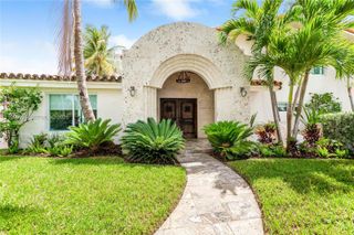 12515 Palm Rd, North Miami, FL 33181