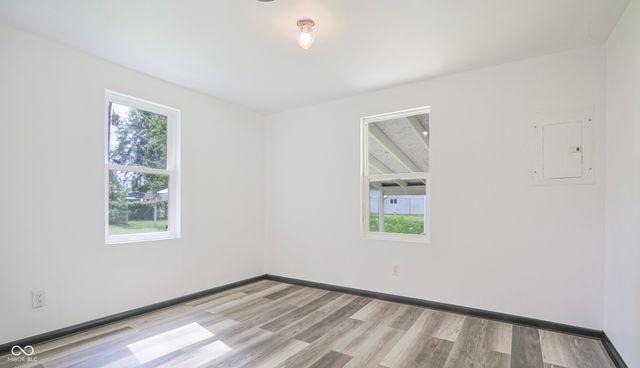 523 Patterson Road, Columbus, IN 47203