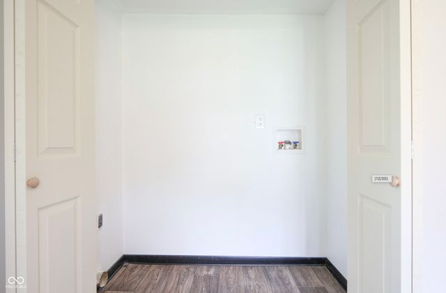 523 Patterson Road, Columbus, IN 47203