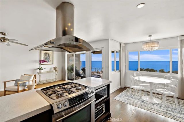 21702 Ocean Vista Drive F, Laguna Beach, CA 92651