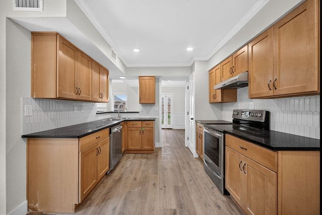 5310 Pocassett Drive, Arlington, TX 76018
