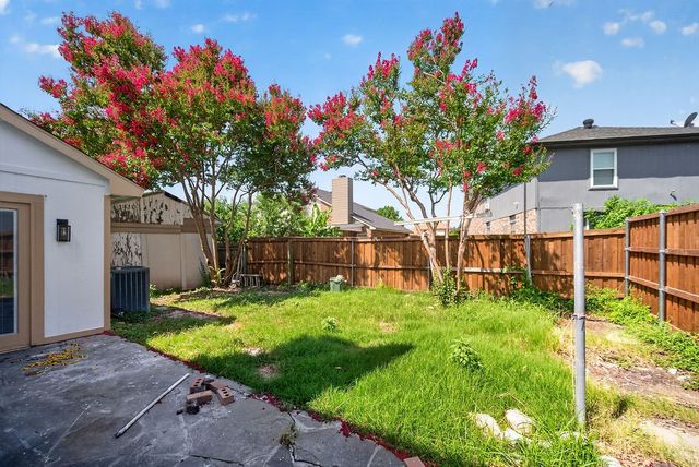 5310 Pocassett Drive, Arlington, TX 76018