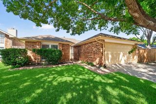 5310 Pocassett Drive, Arlington, TX 76018