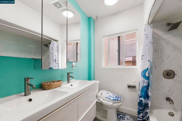 3240 62nd Ave, Oakland, CA 94605