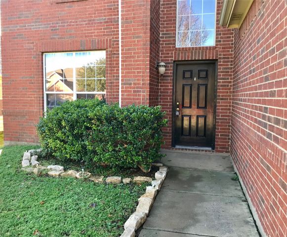 413 Mystic River Trail, Fort Worth, TX 76131
