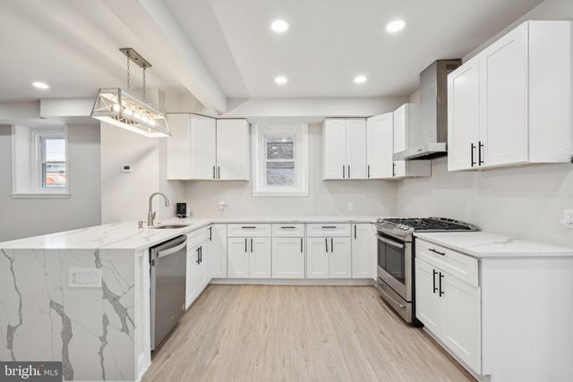 6508 SAYBROOK AVE, Philadelphia, PA 19142