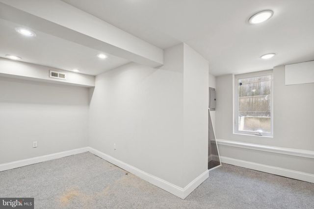 6508 SAYBROOK AVE, Philadelphia, PA 19142