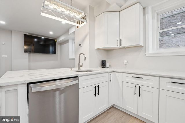 6508 SAYBROOK AVE, Philadelphia, PA 19142