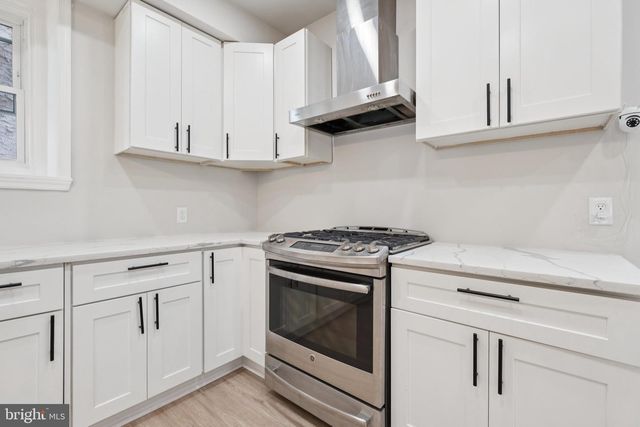 6508 SAYBROOK AVE, Philadelphia, PA 19142