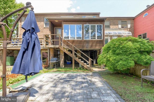 702 SHOWERS ST, Harrisburg, PA 17104