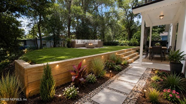 9162 4TH Avenue, Jacksonville, FL 32208